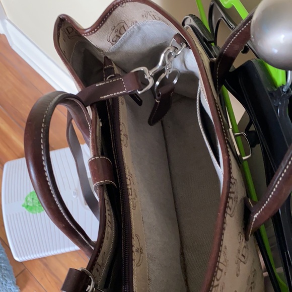 Purse - Picture 3 of 5